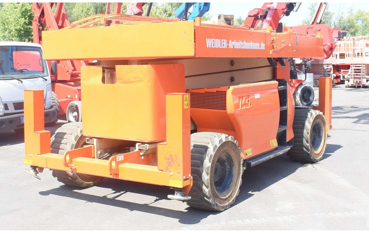 JLG 4394 RT - Araçüstü platform: fotoğraf 1 JLG 4394 RT - Araçüstü platform: fotoğraf 1