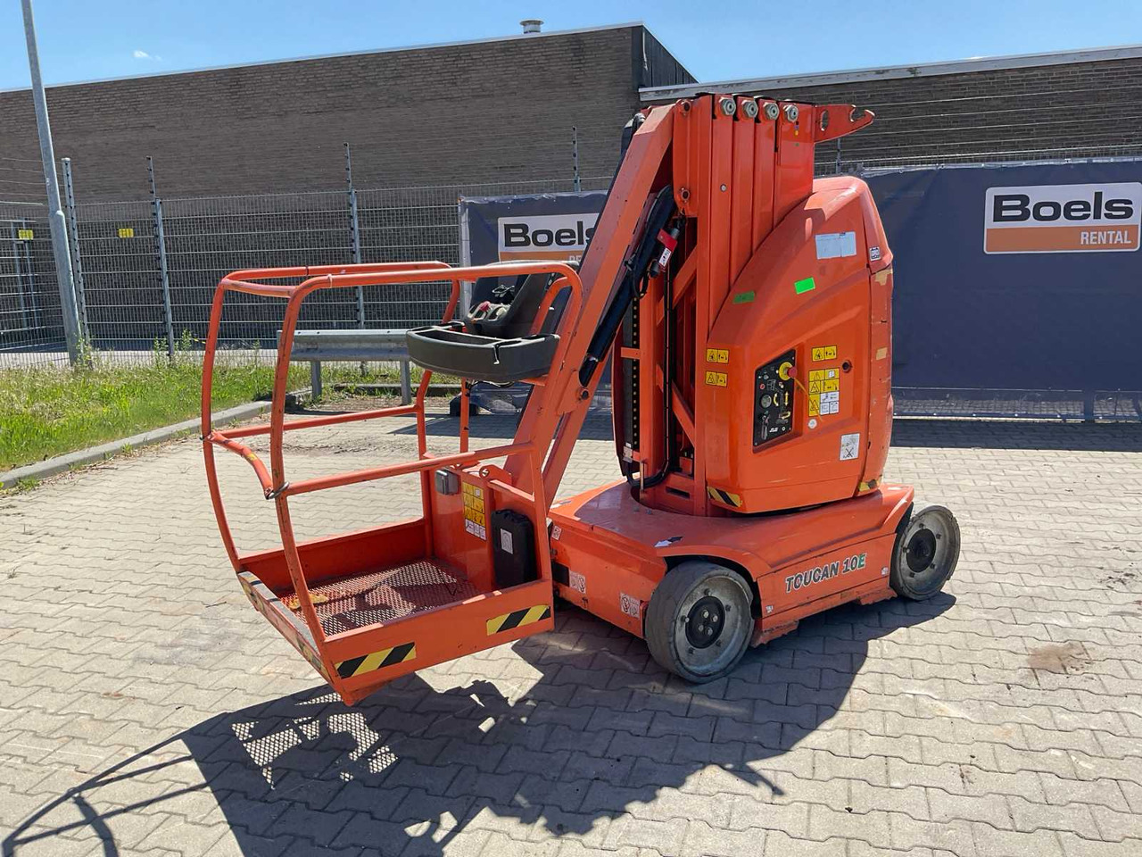 JLG Toucan 10E - Araçüstü platform: fotoğraf 2 JLG Toucan 10E - Araçüstü platform: fotoğraf 2