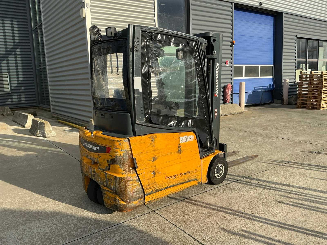 JUNGHEINRICH - 2015 - EFG216 - FORKLIFT - Forklift: fotoğraf 4 JUNGHEINRICH - 2015 - EFG216 - FORKLIFT - Forklift: fotoğraf 4