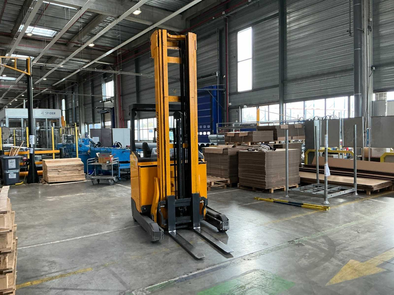 JUNGHEINRICH - 2015 - ETV214 - FORKLIFT - Forklift: fotoğraf 1 JUNGHEINRICH - 2015 - ETV214 - FORKLIFT - Forklift: fotoğraf 1