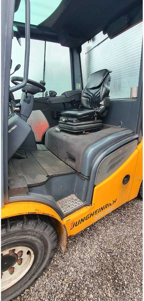 JUNGHEINRICH - DFG S50S - 2015 - FORKLIFT TRUCKS - Forklift: fotoğraf 4 JUNGHEINRICH - DFG S50S - 2015 - FORKLIFT TRUCKS - Forklift: fotoğraf 4