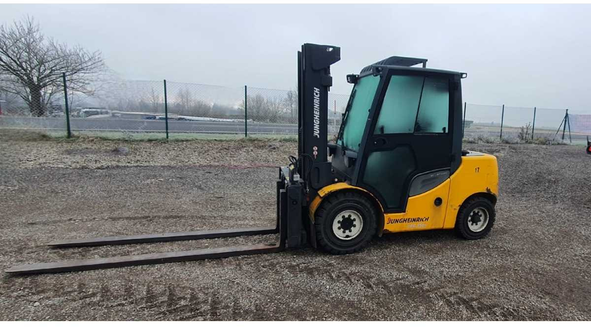 JUNGHEINRICH - DFG S50S - 2015 - FORKLIFT TRUCKS - Forklift: fotoğraf 1 JUNGHEINRICH - DFG S50S - 2015 - FORKLIFT TRUCKS - Forklift: fotoğraf 1