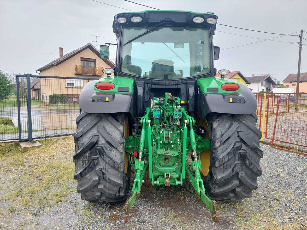 John Deere 6150R - Traktör: fotoğraf 4 John Deere 6150R - Traktör: fotoğraf 4