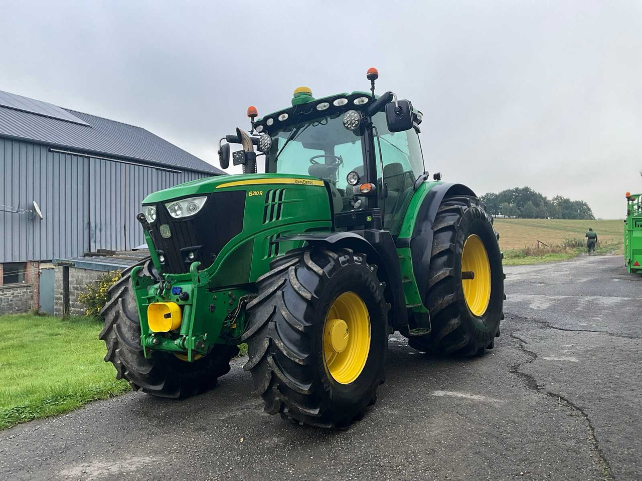 John Deere 6210r - Traktör: fotoğraf 1 John Deere 6210r - Traktör: fotoğraf 1