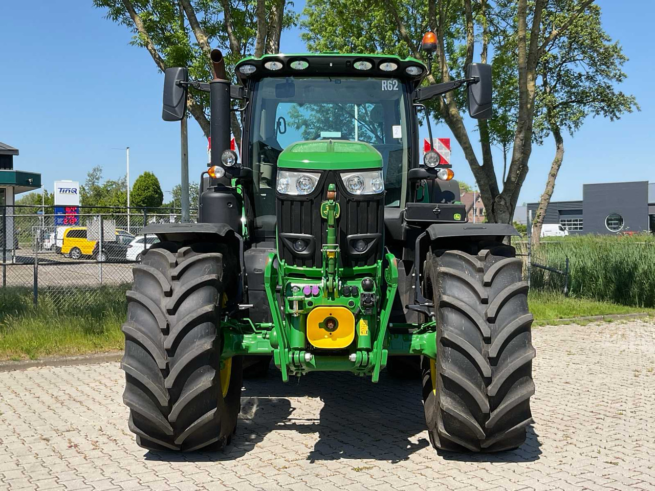 Traktör John Deere 6R 215: fotoğraf 8