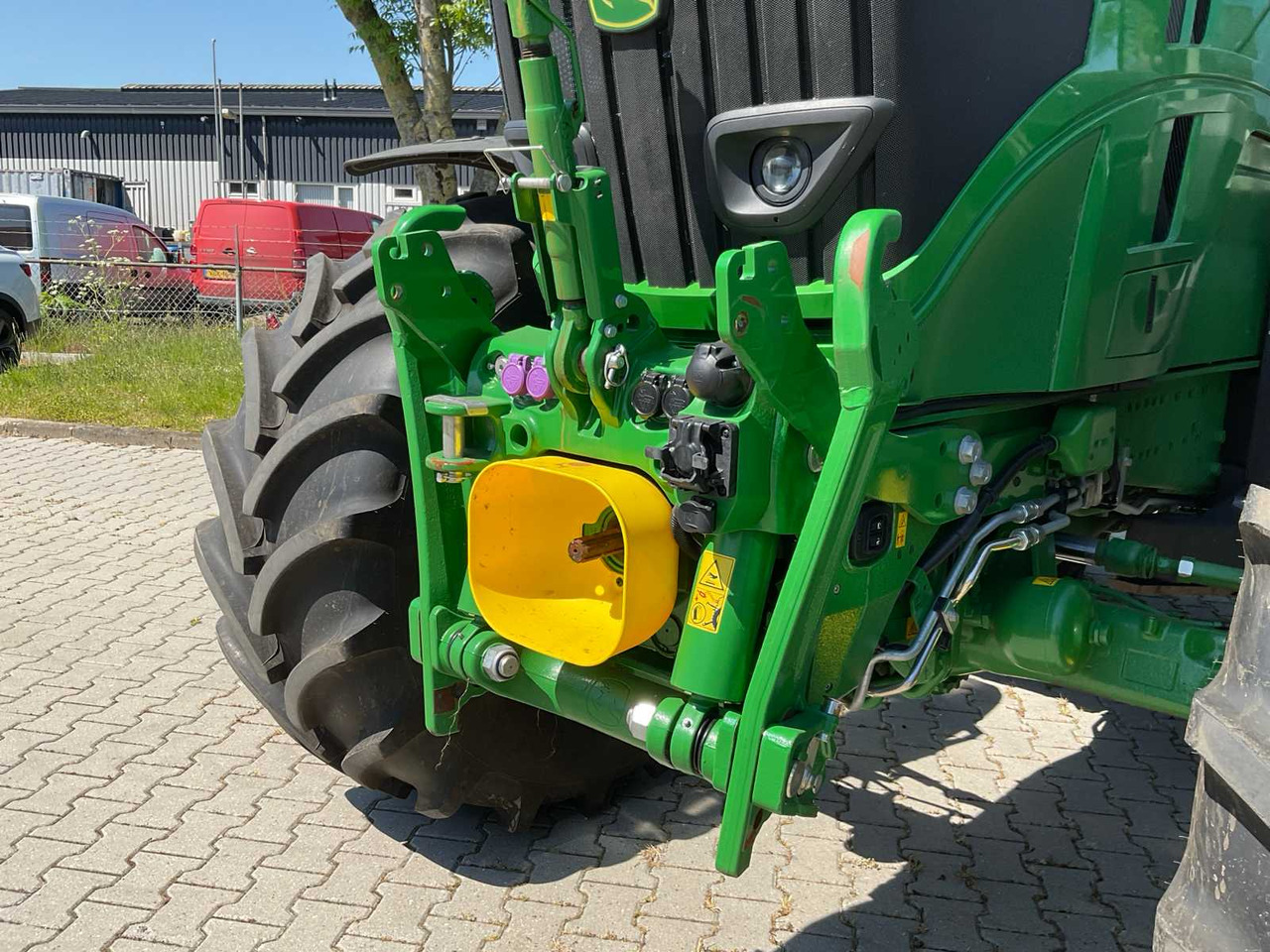 Traktör John Deere 6R 215: fotoğraf 13