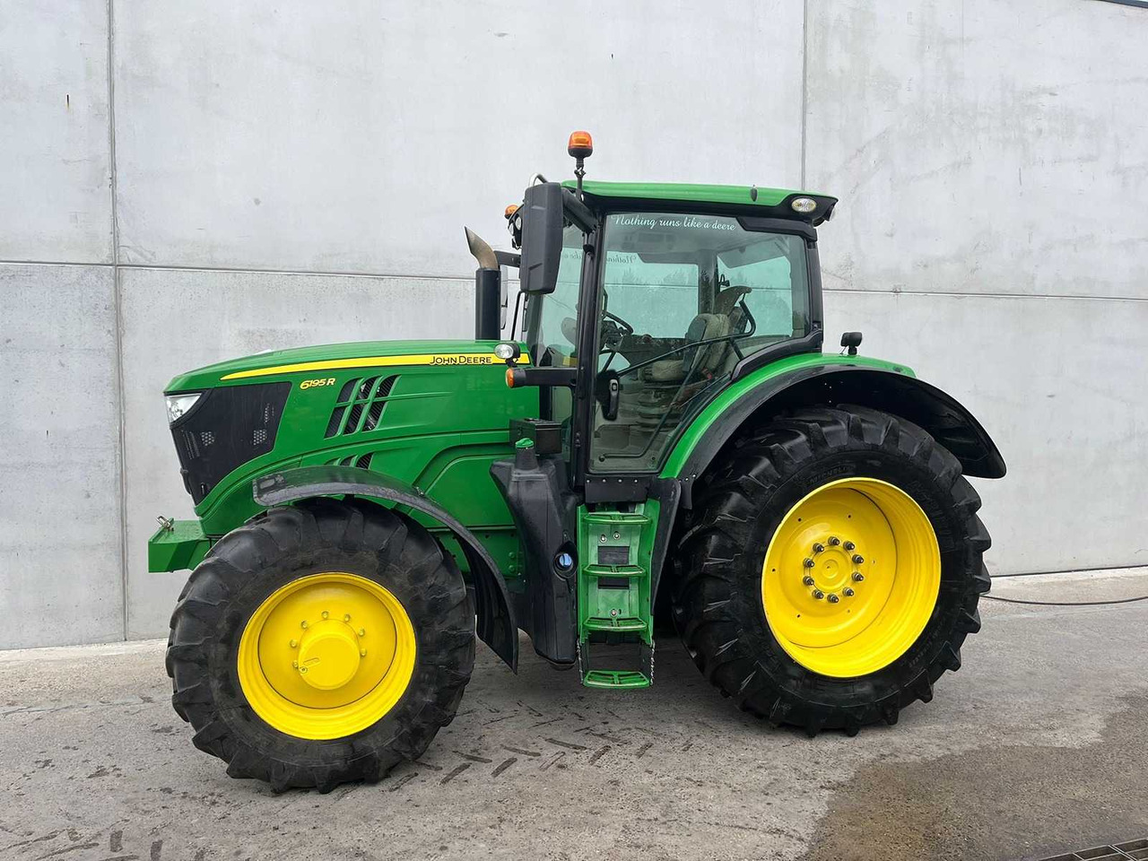 John Deere JOHN DEERE - 6195R - 4-WHEEL DRIVE TRACTOR - 2017 - Traktör: fotoğraf 1 John Deere JOHN DEERE - 6195R - 4-WHEEL DRIVE TRACTOR - 2017 - Traktör: fotoğraf 1