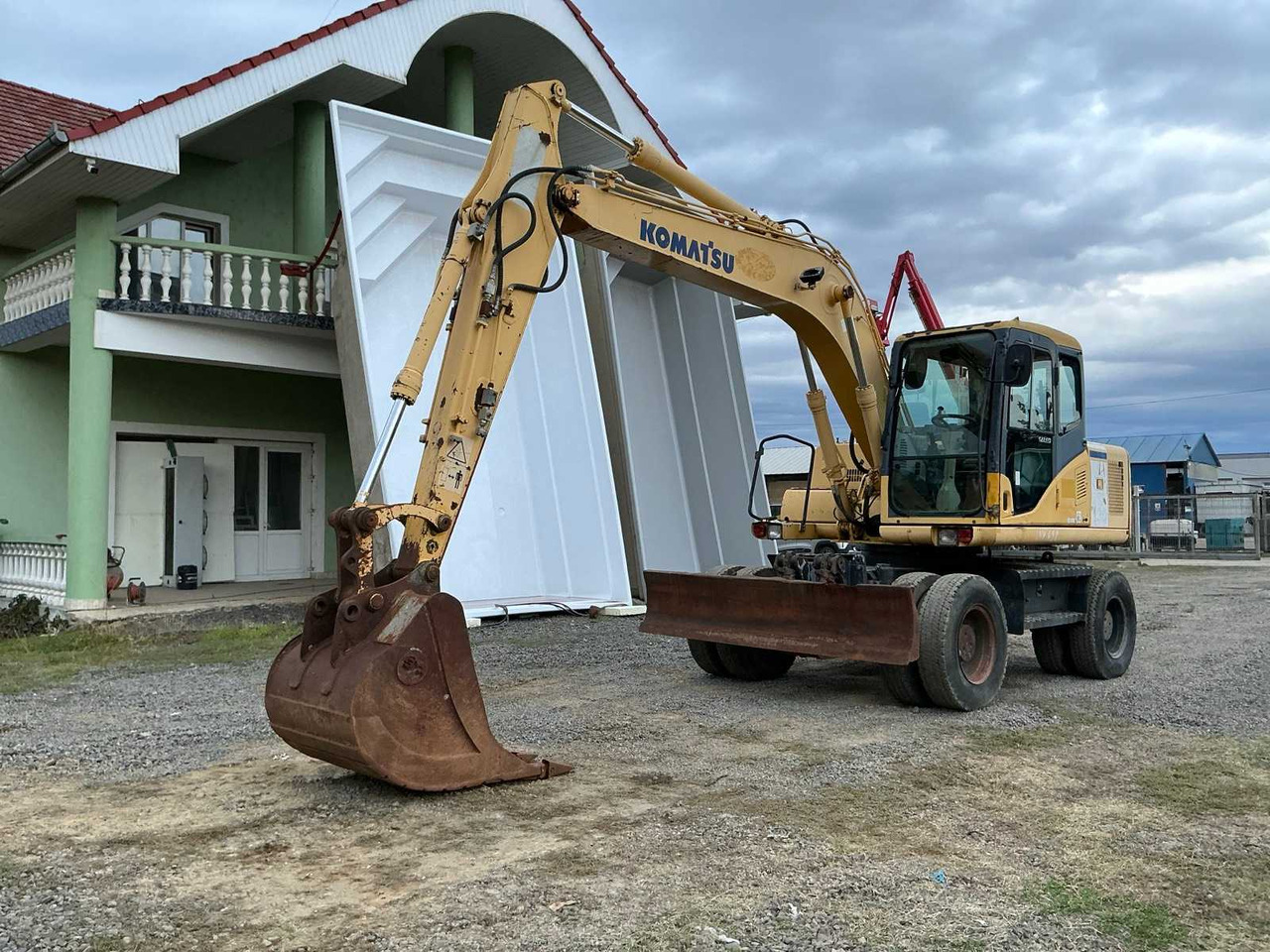 KOMATSU - PW 130 -7K - WHEELED EXCAVATOR - 2006 - Tekerlekli ekskavatör: fotoğraf 3 KOMATSU - PW 130 -7K - WHEELED EXCAVATOR - 2006 - Tekerlekli ekskavatör: fotoğraf 3