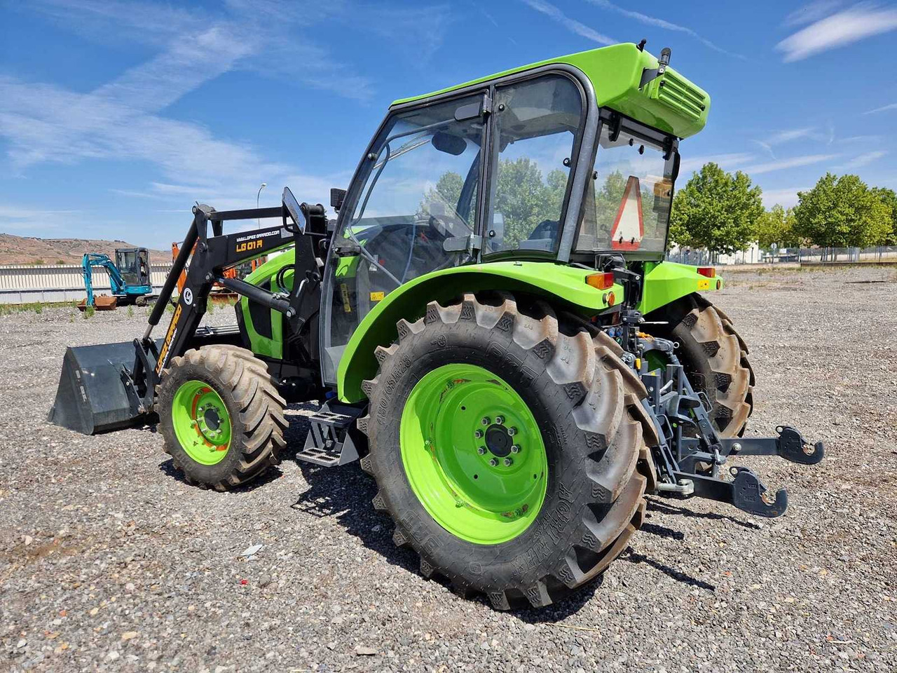 KUBOTA M 5111 L-R - Traktör: fotoğraf 3 KUBOTA M 5111 L-R - Traktör: fotoğraf 3