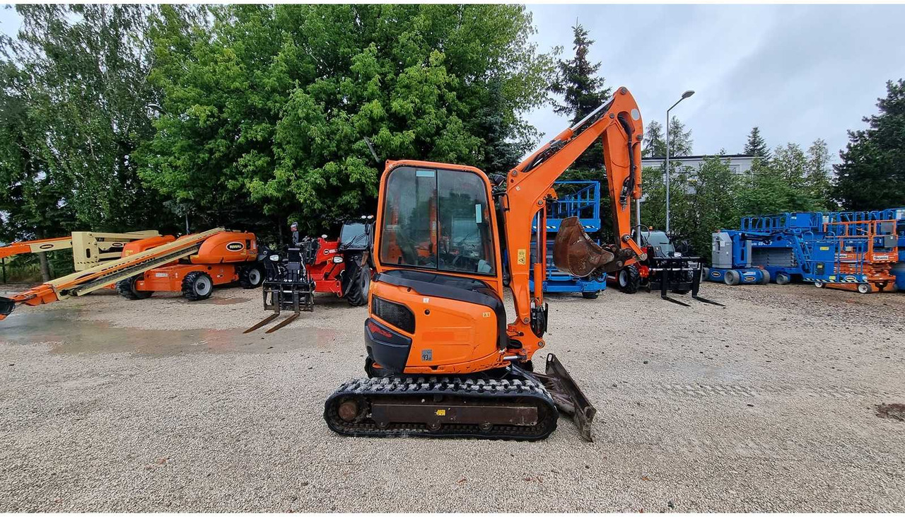 KUBOTA U27-4 - Mini ekskavatör: fotoğraf 5 KUBOTA U27-4 - Mini ekskavatör: fotoğraf 5