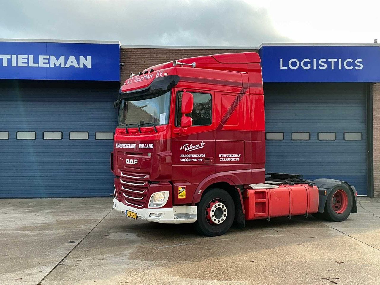 2017 DAF XF480FT SEMI-TRAILER TRACTOR - Kamyon: fotoğraf 1 2017 DAF XF480FT SEMI-TRAILER TRACTOR - Kamyon: fotoğraf 1