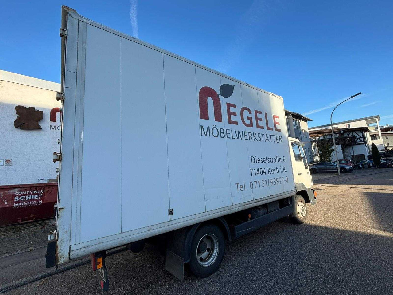 MAN 8-163 / L 2000 TRUCK WITH BOX - Kamyon: fotoğraf 4 MAN 8-163 / L 2000 TRUCK WITH BOX - Kamyon: fotoğraf 4