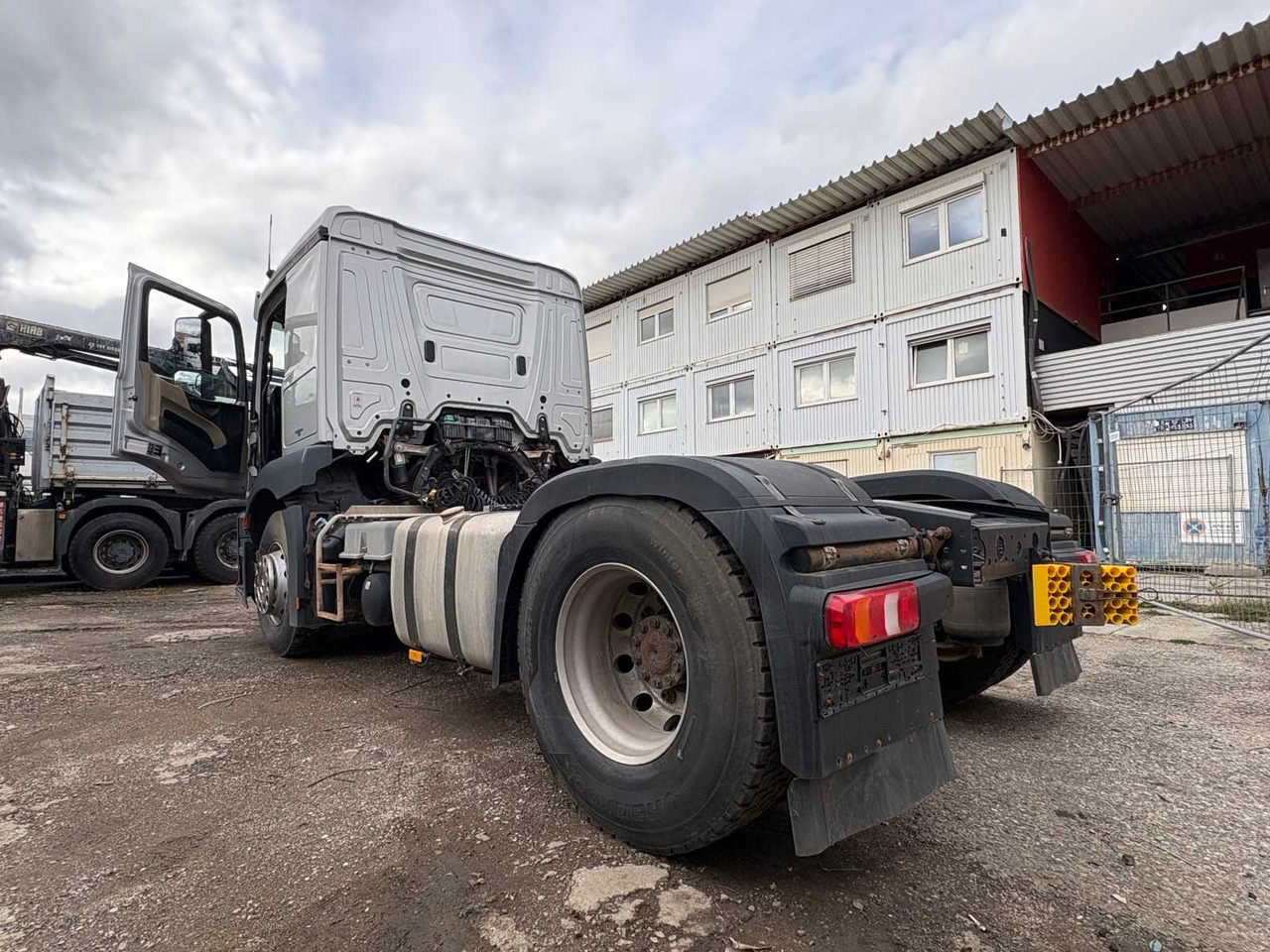MERCEDES-BENZ ACTROS 1843 TRACTOR - Kamyon: fotoğraf 5 MERCEDES-BENZ ACTROS 1843 TRACTOR - Kamyon: fotoğraf 5