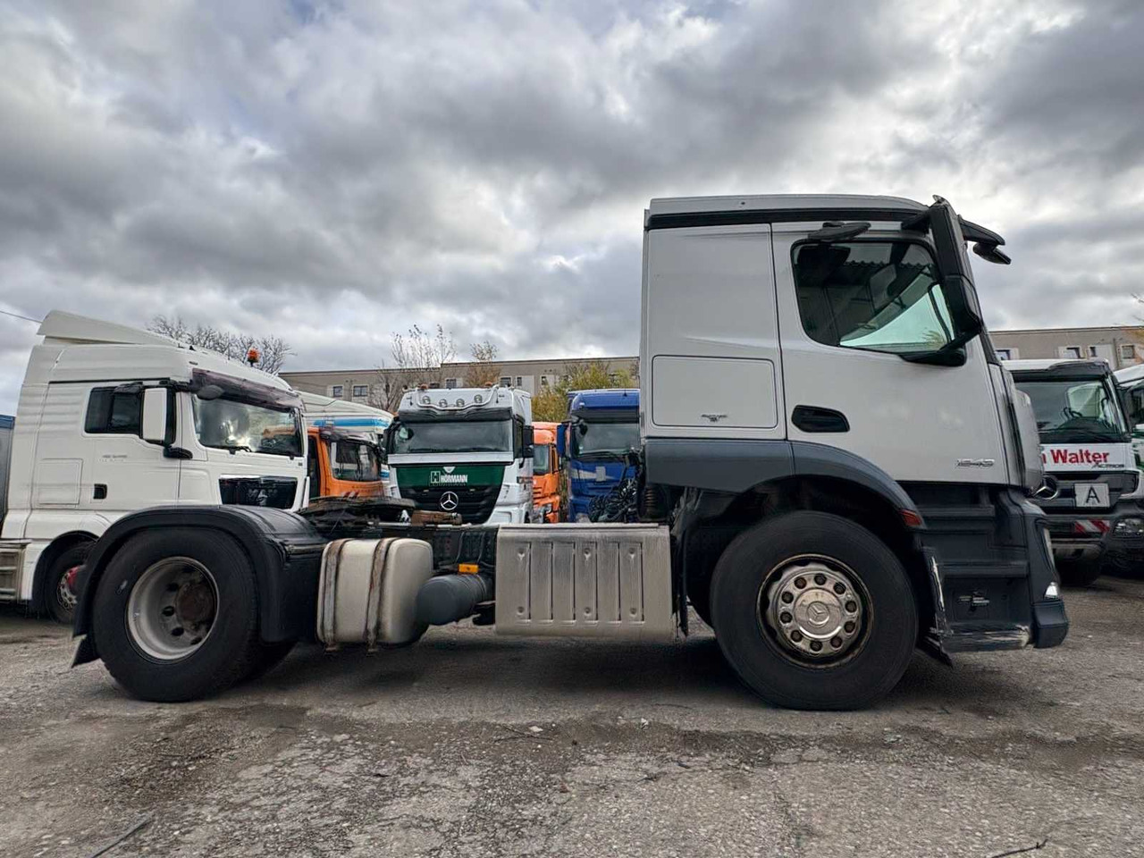 MERCEDES-BENZ ACTROS 1843 TRACTOR - Kamyon: fotoğraf 2 MERCEDES-BENZ ACTROS 1843 TRACTOR - Kamyon: fotoğraf 2