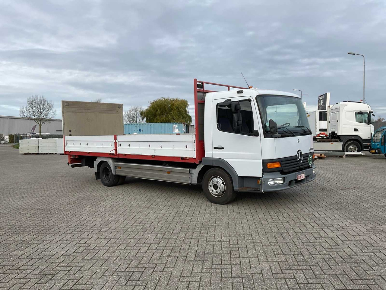 MERCEDES-BENZ TRUCK - Kamyon: fotoğraf 1 MERCEDES-BENZ TRUCK - Kamyon: fotoğraf 1