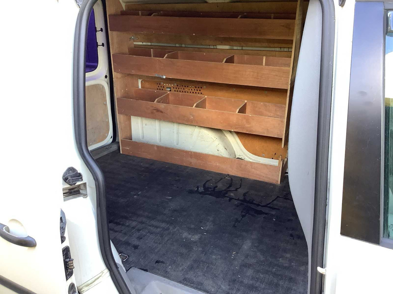 2004 - VOLKSWAGEN - CADDY - 2.0 SDI - COMMERCIAL VEHICLE - Kamyonet: fotoğraf 5 2004 - VOLKSWAGEN - CADDY - 2.0 SDI - COMMERCIAL VEHICLE - Kamyonet: fotoğraf 5