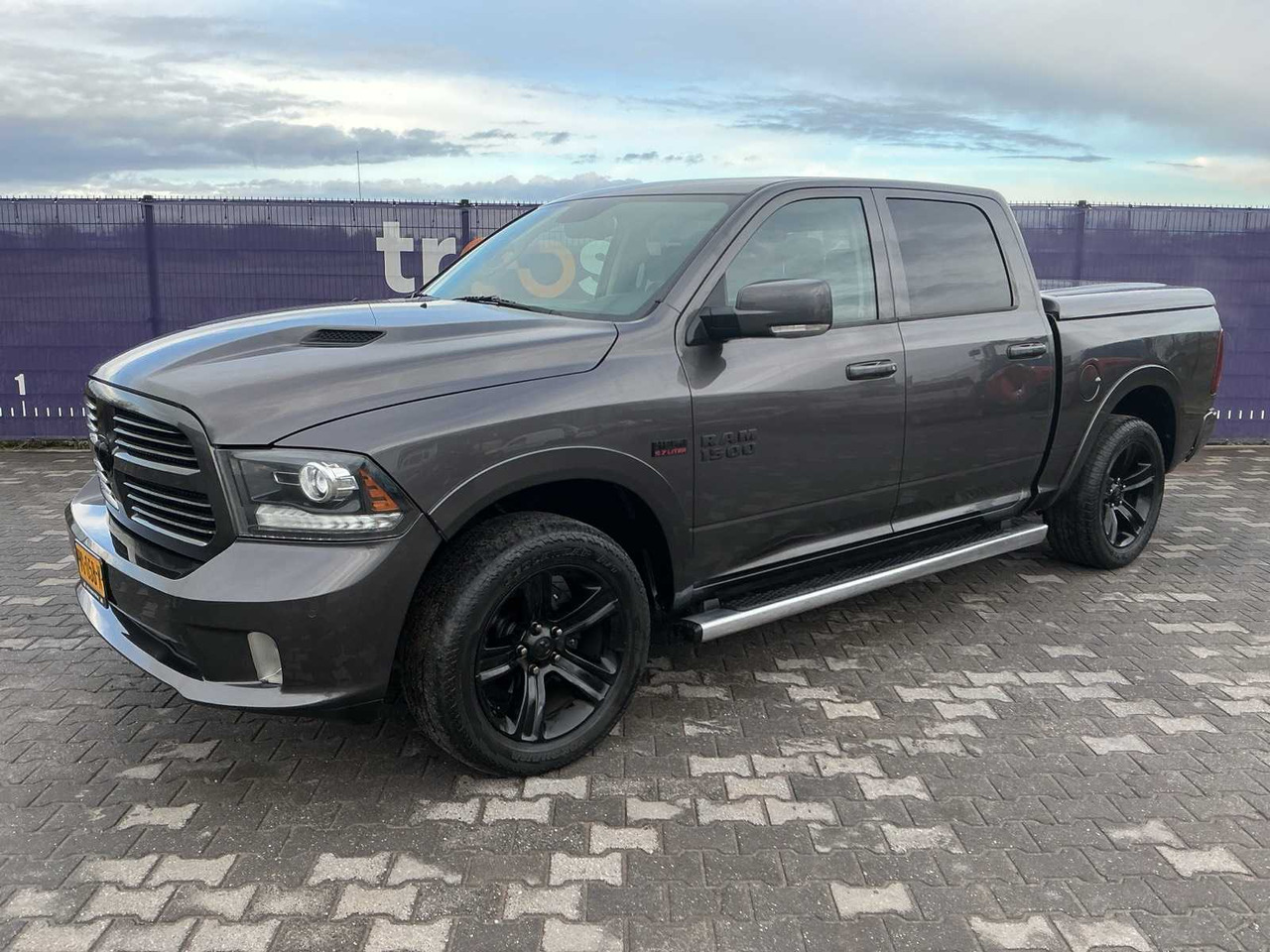 2013 - DODGE - RAM 1500 - 5.7 V8 4X4 QC 6'4 - COMMERCIAL VEHICLE - Kamyonet: fotoğraf 1 2013 - DODGE - RAM 1500 - 5.7 V8 4X4 QC 6'4 - COMMERCIAL VEHICLE - Kamyonet: fotoğraf 1