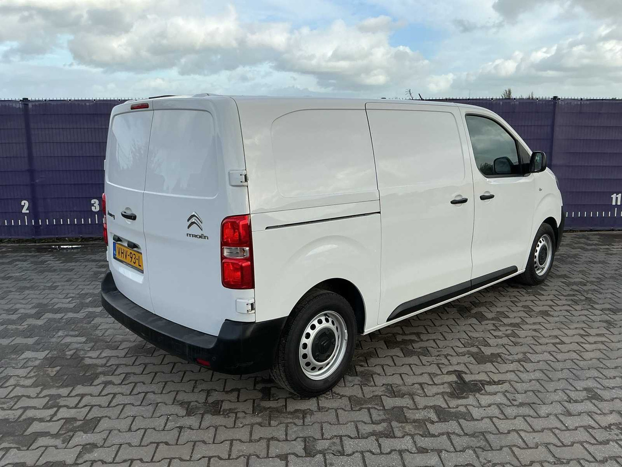 2020 - CITROEN - JUMPY - 1.5 BLUEHDI CLUB - COMMERCIAL VEHICLE - Kamyonet: fotoğraf 4 2020 - CITROEN - JUMPY - 1.5 BLUEHDI CLUB - COMMERCIAL VEHICLE - Kamyonet: fotoğraf 4