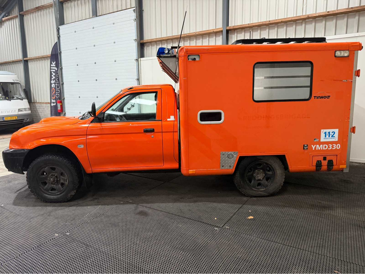 MITSUBISHI - L 200 - 4X4 - EX RESCUE BRIGADE - COMMERCIAL VEHICLE - 2006 - Kamyonet: fotoğraf 4 MITSUBISHI - L 200 - 4X4 - EX RESCUE BRIGADE - COMMERCIAL VEHICLE - 2006 - Kamyonet: fotoğraf 4