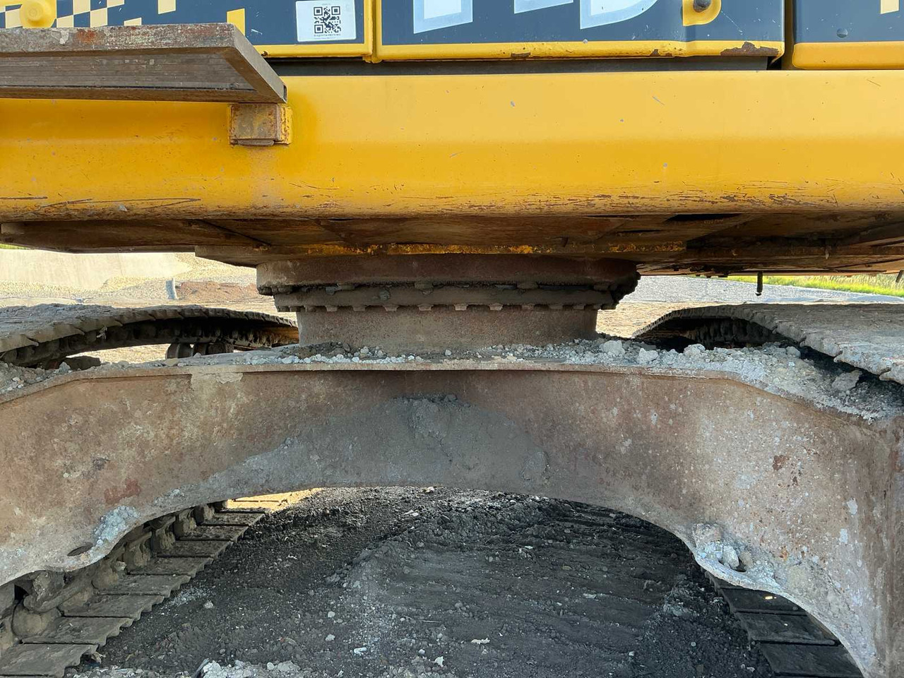 Paletli ekskavatör Komatsu HB215 Hybrid: fotoğraf 7