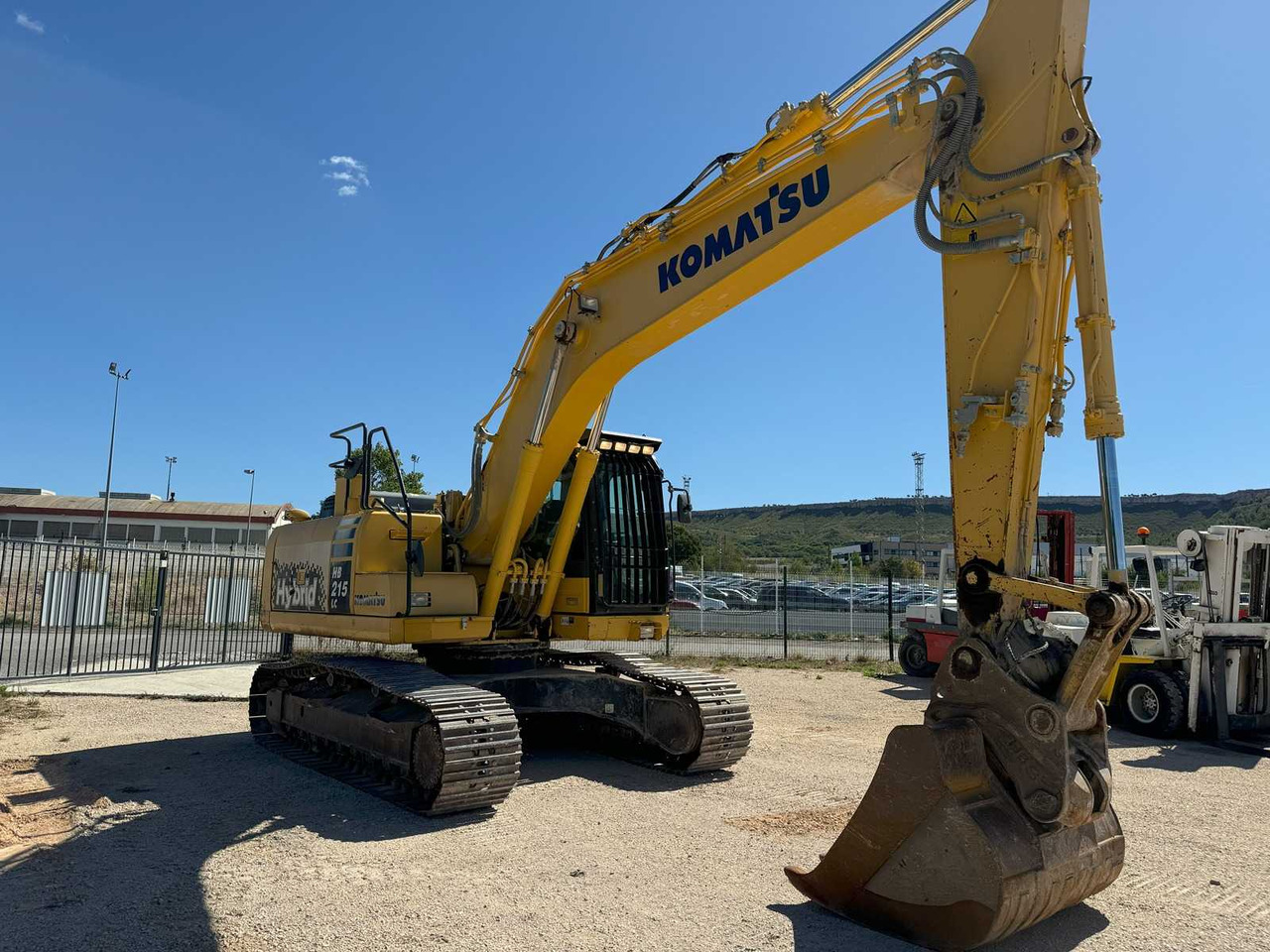 Komatsu HB215LC-2 - Paletli ekskavatör: fotoğraf 2 Komatsu HB215LC-2 - Paletli ekskavatör: fotoğraf 2