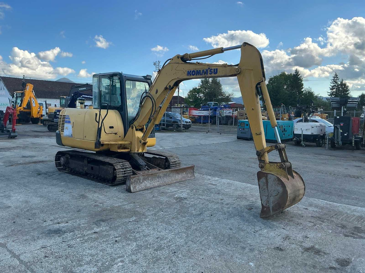 Komatsu KOMATSU - PC 56 -7 - MINI-EXCAVATOR - 2007 - Mini ekskavatör: fotoğraf 1 Komatsu KOMATSU - PC 56 -7 - MINI-EXCAVATOR - 2007 - Mini ekskavatör: fotoğraf 1