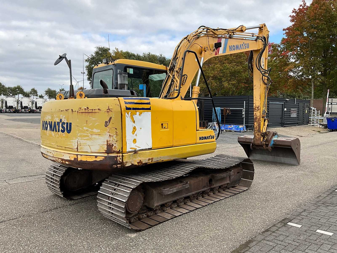 Komatsu PC130-7 - Paletli ekskavatör: fotoğraf 5 Komatsu PC130-7 - Paletli ekskavatör: fotoğraf 5
