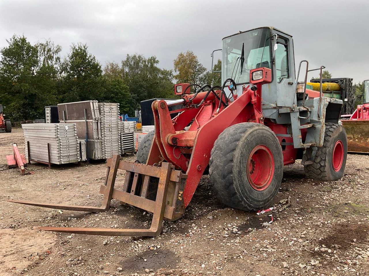 Komatsu WH320-3H - Tekerlekli yükleyici: fotoğraf 1 Komatsu WH320-3H - Tekerlekli yükleyici: fotoğraf 1
