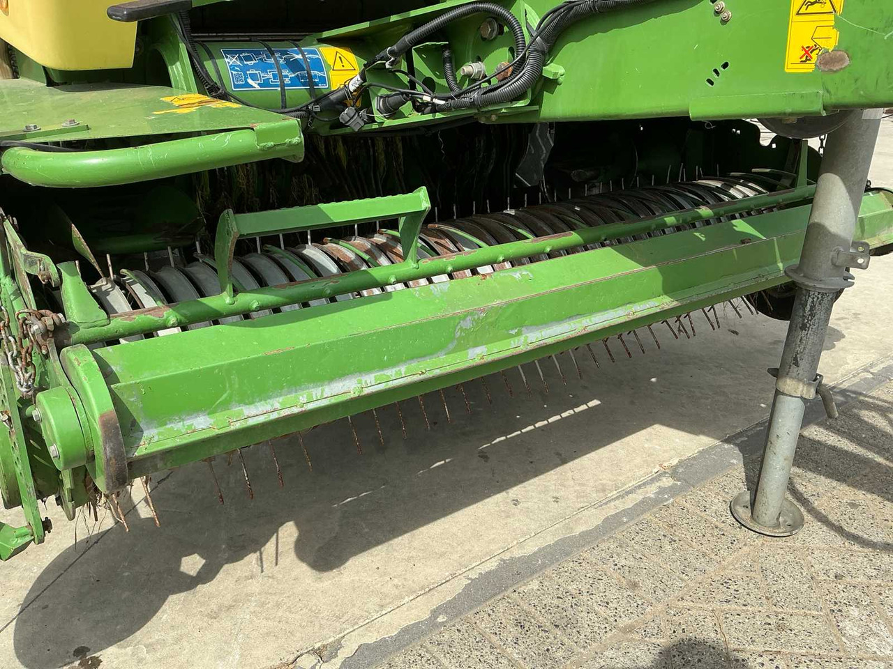 Silindirik balya makinesi Krone Comprima CF 155 XC: fotoğraf 10