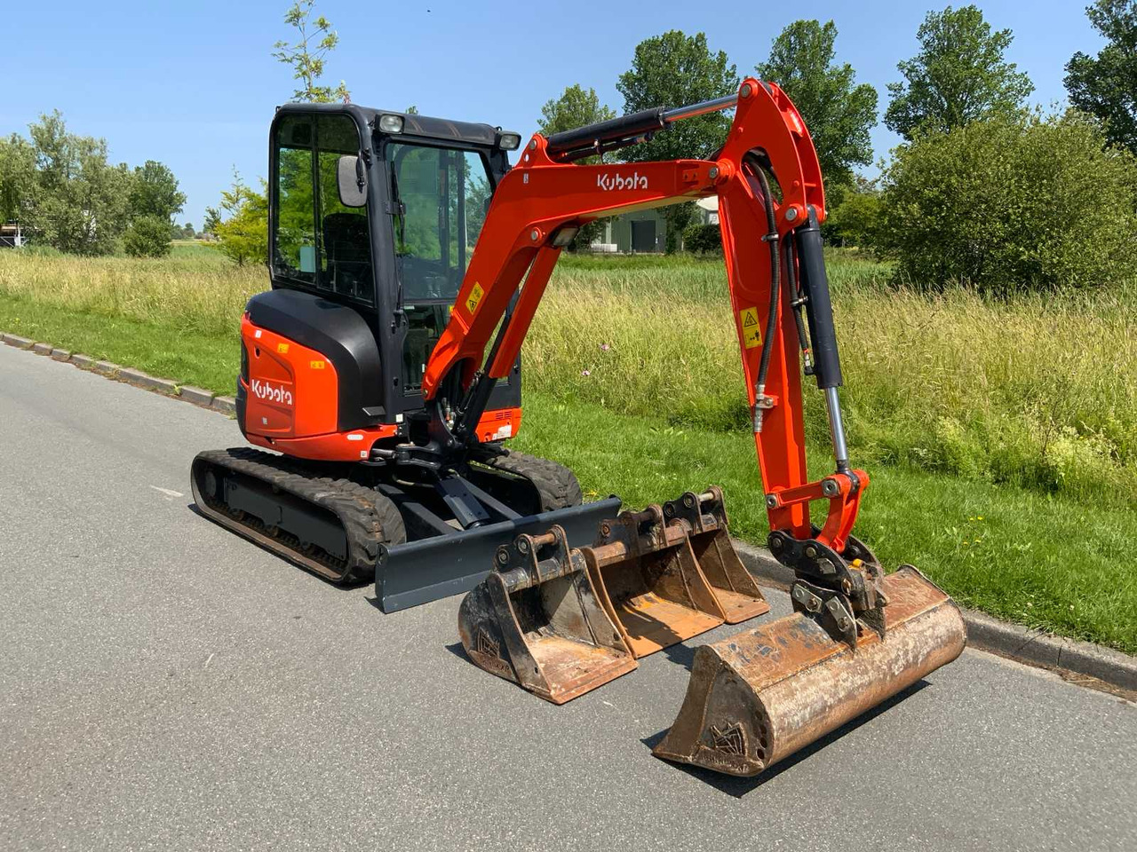 Kubota U27-4 - Mini ekskavatör: fotoğraf 3 Kubota U27-4 - Mini ekskavatör: fotoğraf 3