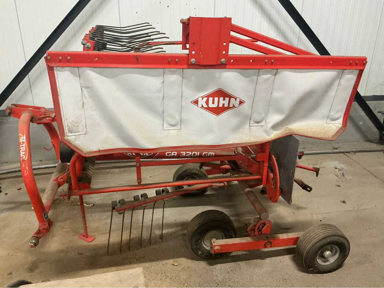 Kuhn GA3201GM - Hasat makinesi: fotoğraf 2 Kuhn GA3201GM - Hasat makinesi: fotoğraf 2
