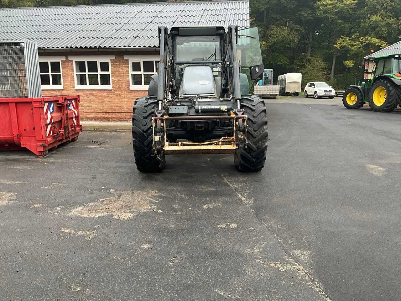LAMBORGHINI 1300 DT PREMIUM 4-WHEEL DRIVE TRACTOR - 2000 - Traktör: fotoğraf 3 LAMBORGHINI 1300 DT PREMIUM 4-WHEEL DRIVE TRACTOR - 2000 - Traktör: fotoğraf 3