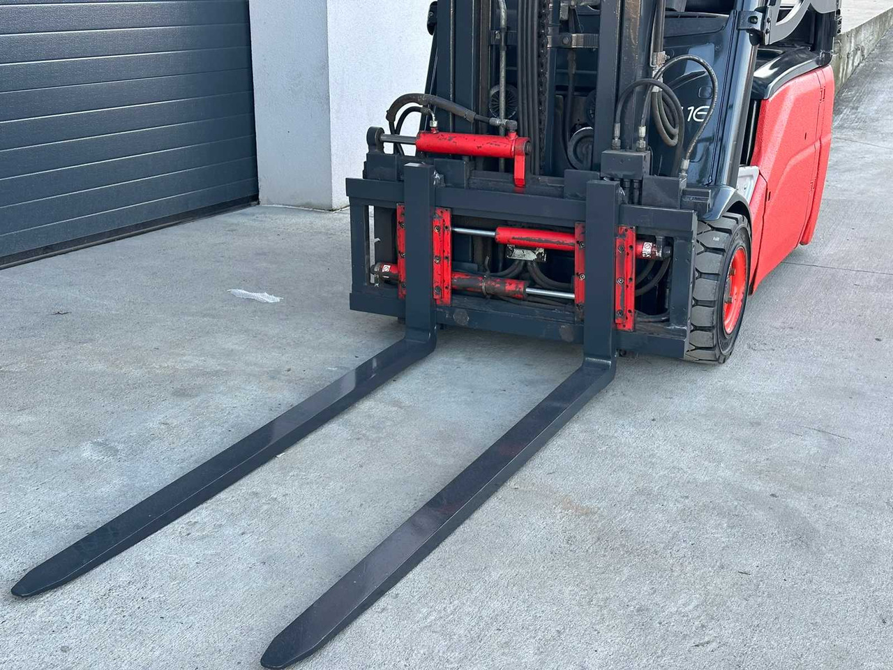 LINDE - E16L-01 - ELECTRIC FORKLIFT TRUCKS - 2012 - Forklift: fotoğraf 5 LINDE - E16L-01 - ELECTRIC FORKLIFT TRUCKS - 2012 - Forklift: fotoğraf 5