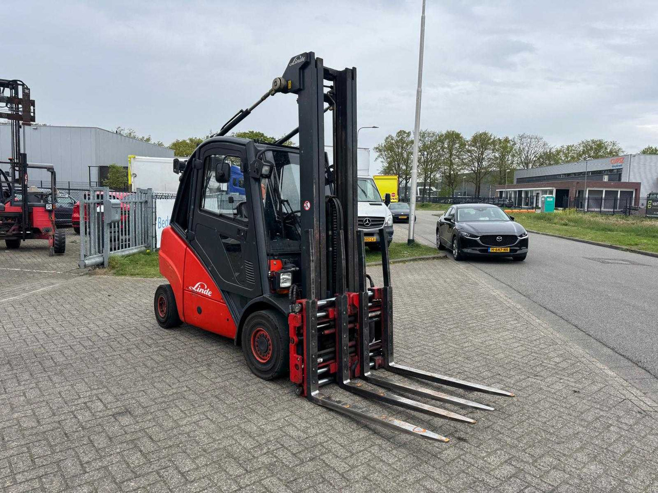 LINDE - H30 - FORKLIFT TRUCKS - 2006 - Forklift: fotoğraf 1 LINDE - H30 - FORKLIFT TRUCKS - 2006 - Forklift: fotoğraf 1