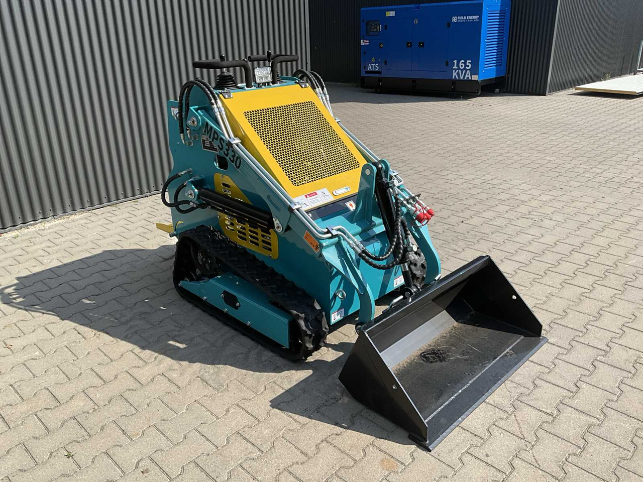 Mach Pro MP-S330 - Mini yükleyici: fotoğraf 3 Mach Pro MP-S330 - Mini yükleyici: fotoğraf 3