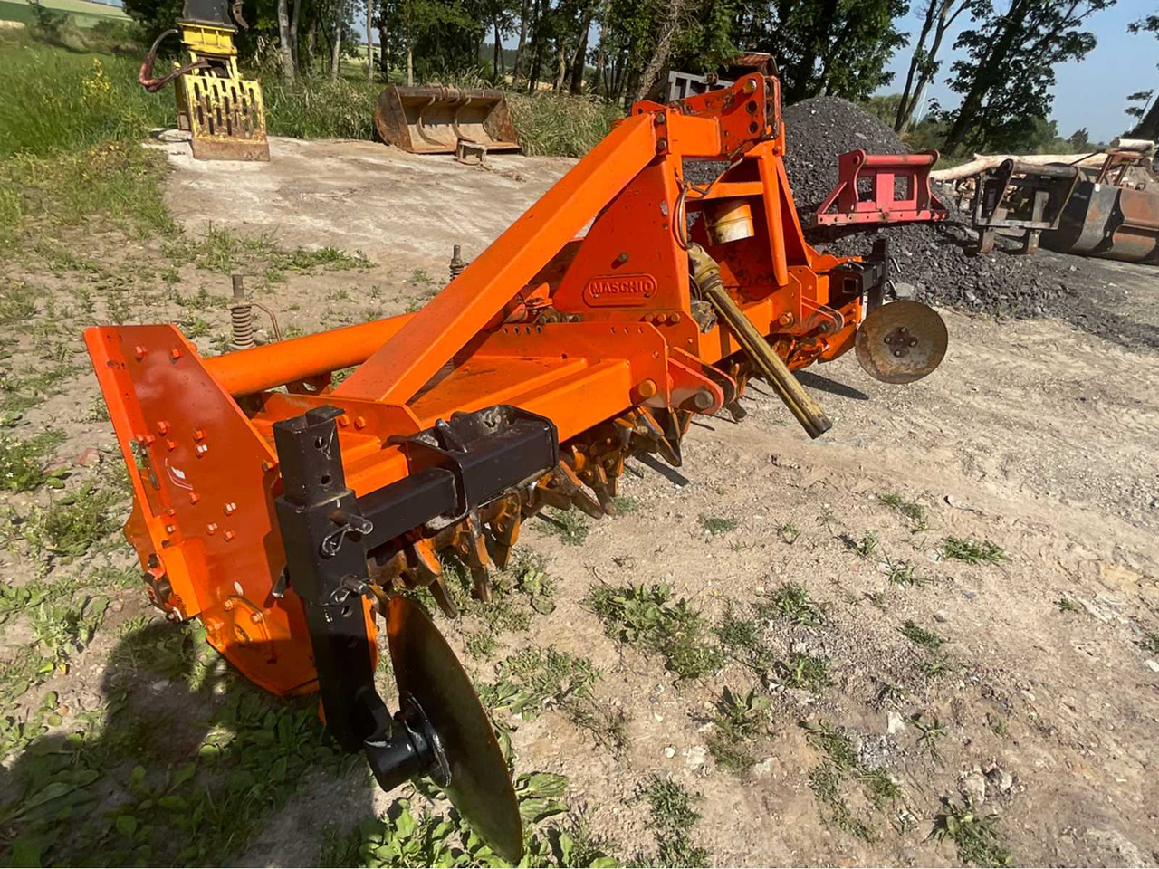 Maschio Super Condor 280 - Dik rotovatör: fotoğraf 3 Maschio Super Condor 280 - Dik rotovatör: fotoğraf 3