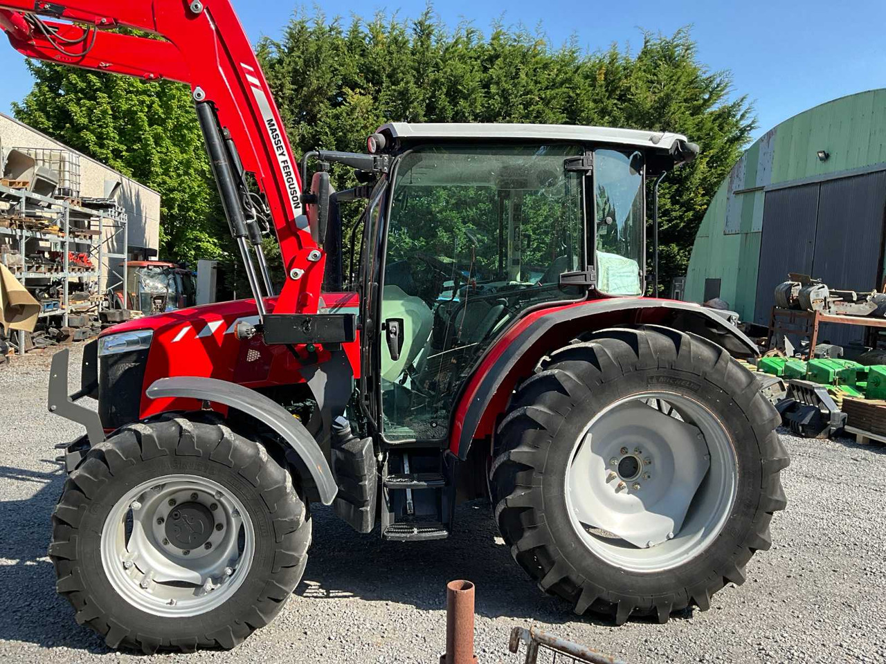 Massey Ferguson 4709 - Traktör: fotoğraf 3 Massey Ferguson 4709 - Traktör: fotoğraf 3
