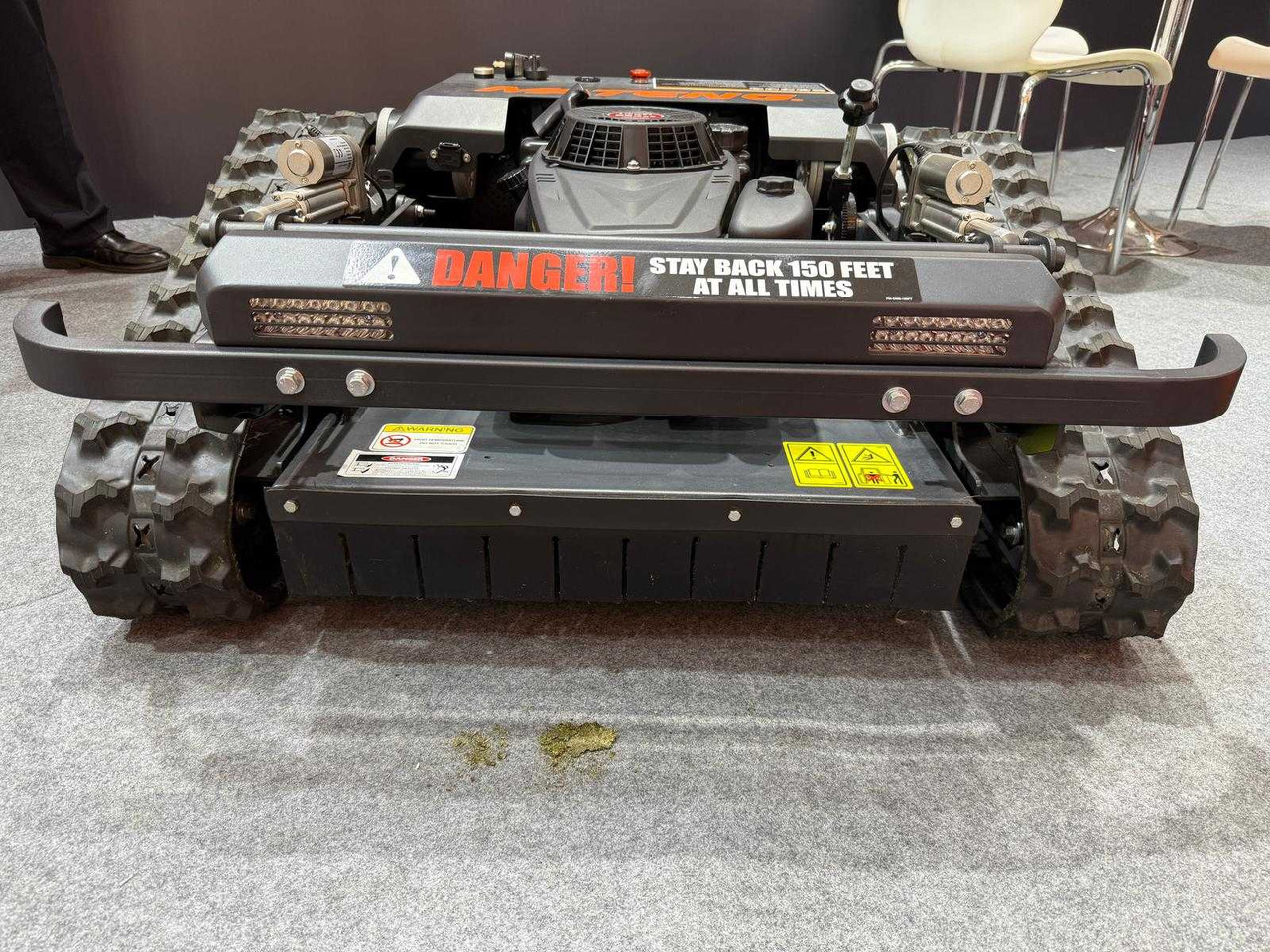 Mateng grasmaaier op rupsen - Sap parçalama makinesi: fotoğraf 4 Mateng grasmaaier op rupsen - Sap parçalama makinesi: fotoğraf 4