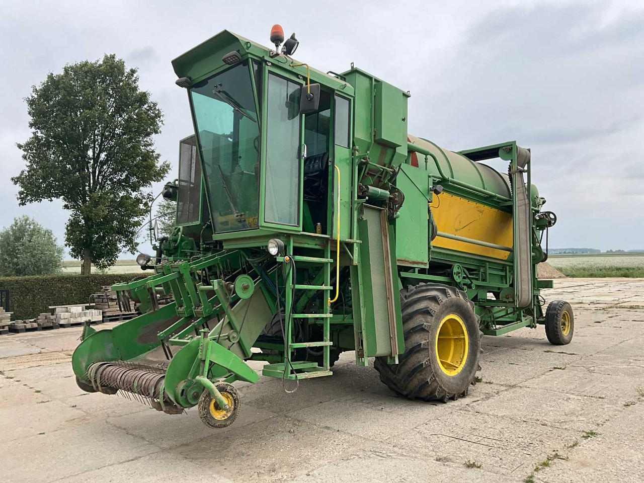 Mobil viner T1 - Hasat makinesi: fotoğraf 1 Mobil viner T1 - Hasat makinesi: fotoğraf 1