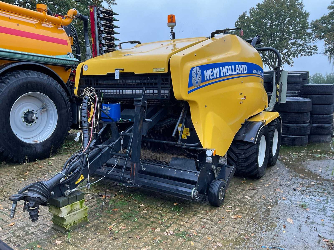 New Holland RB135 ULTRA - Silaj paketleme makinesi: fotoğraf 1 New Holland RB135 ULTRA - Silaj paketleme makinesi: fotoğraf 1