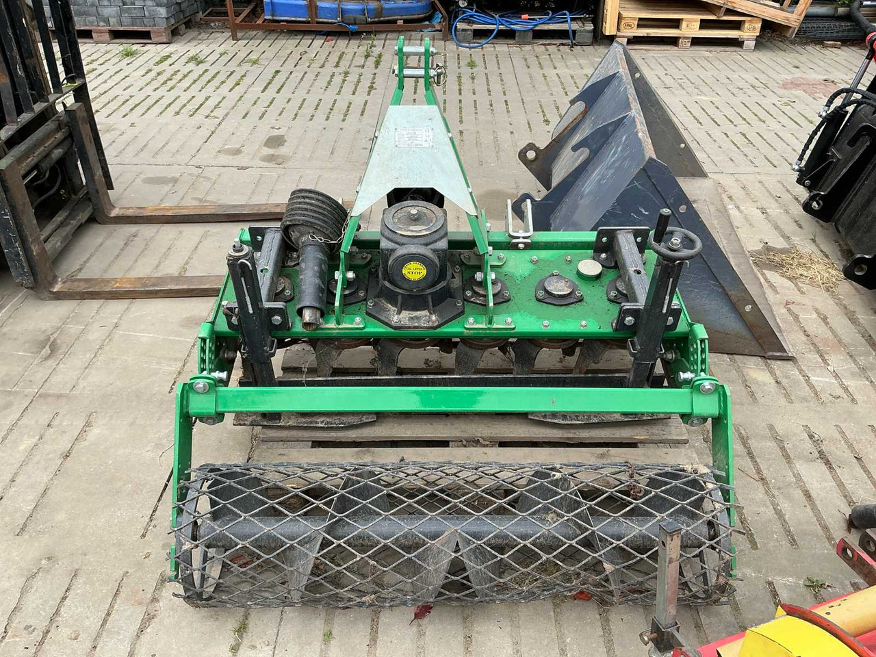 Power Harrow LXG-130 - Dik rotovatör: fotoğraf 2 Power Harrow LXG-130 - Dik rotovatör: fotoğraf 2