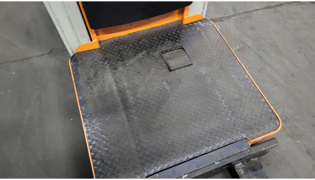 STILLPOLAR EK-XQ2 FORKLIFT WITH CHARGER - Forklift: fotoğraf 5 STILLPOLAR EK-XQ2 FORKLIFT WITH CHARGER - Forklift: fotoğraf 5