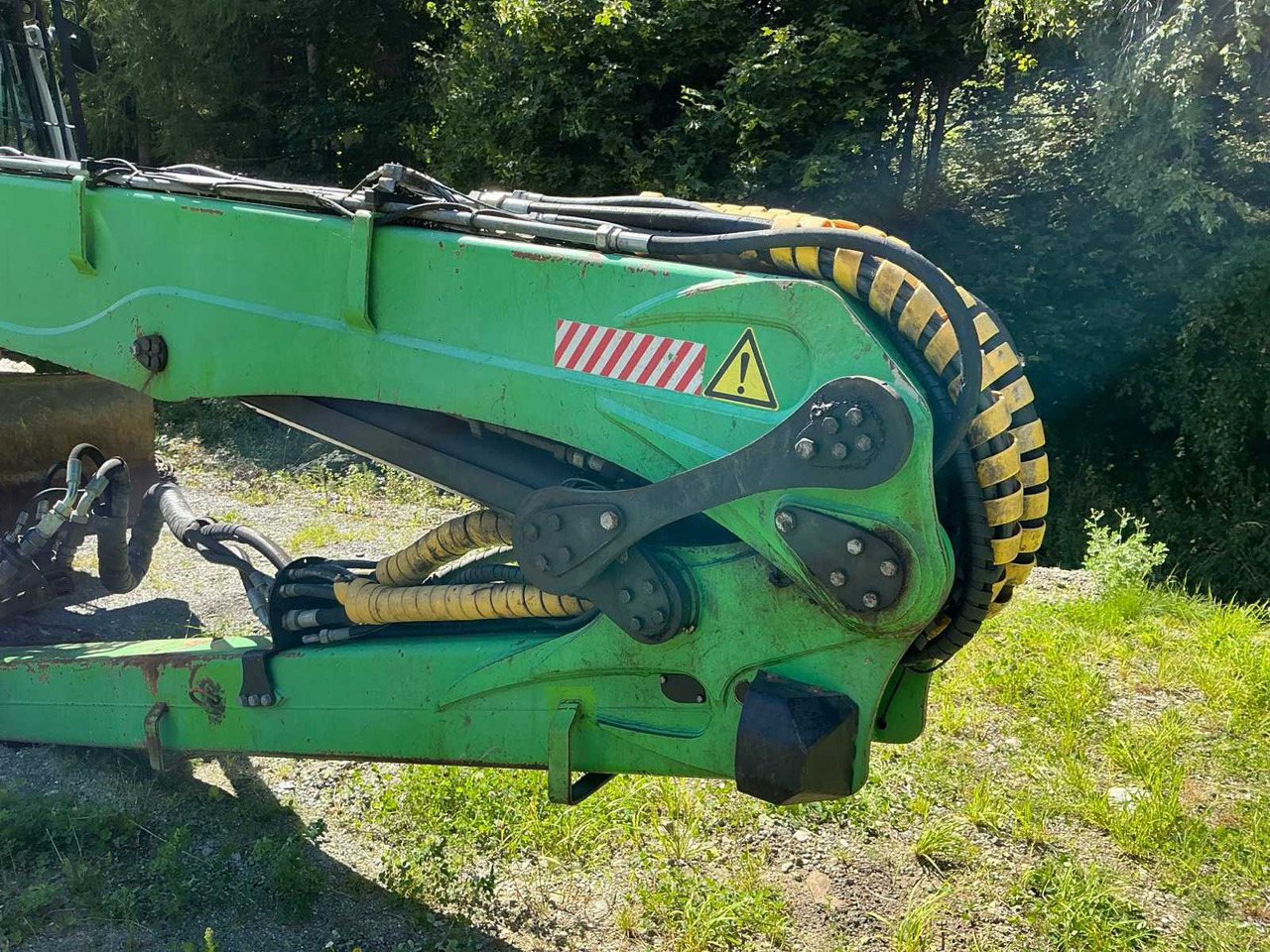 Sennebogen 718 - Tekerlekli ekskavatör: fotoğraf 4 Sennebogen 718 - Tekerlekli ekskavatör: fotoğraf 4