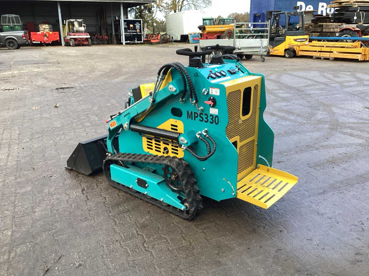 Skid Steer MPS330 - Mini yükleyici: fotoğraf 4 Skid Steer MPS330 - Mini yükleyici: fotoğraf 4