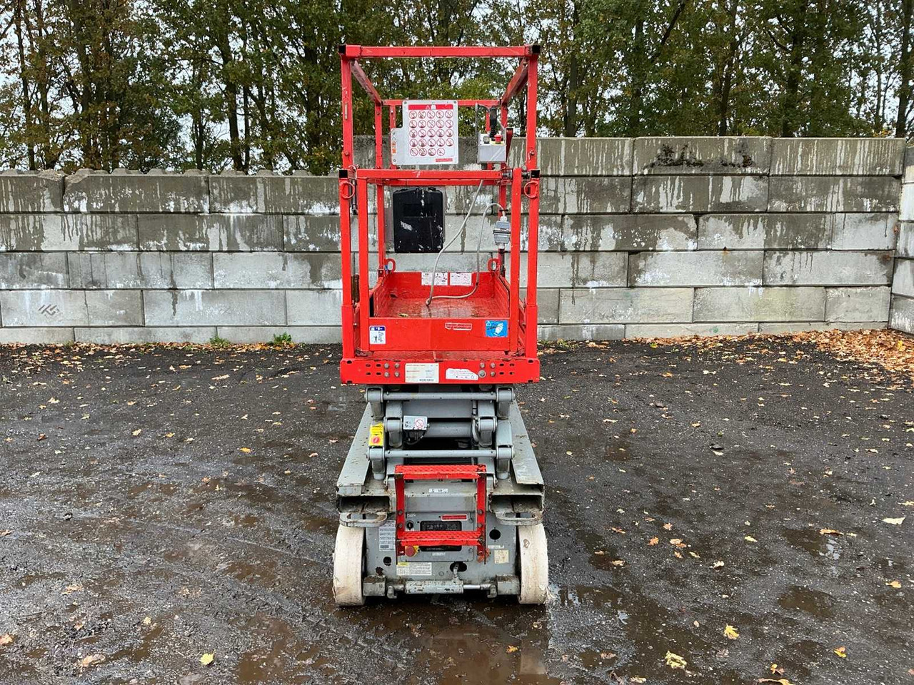 Skyjack SJ 111 3219 - Araçüstü platform: fotoğraf 4 Skyjack SJ 111 3219 - Araçüstü platform: fotoğraf 4