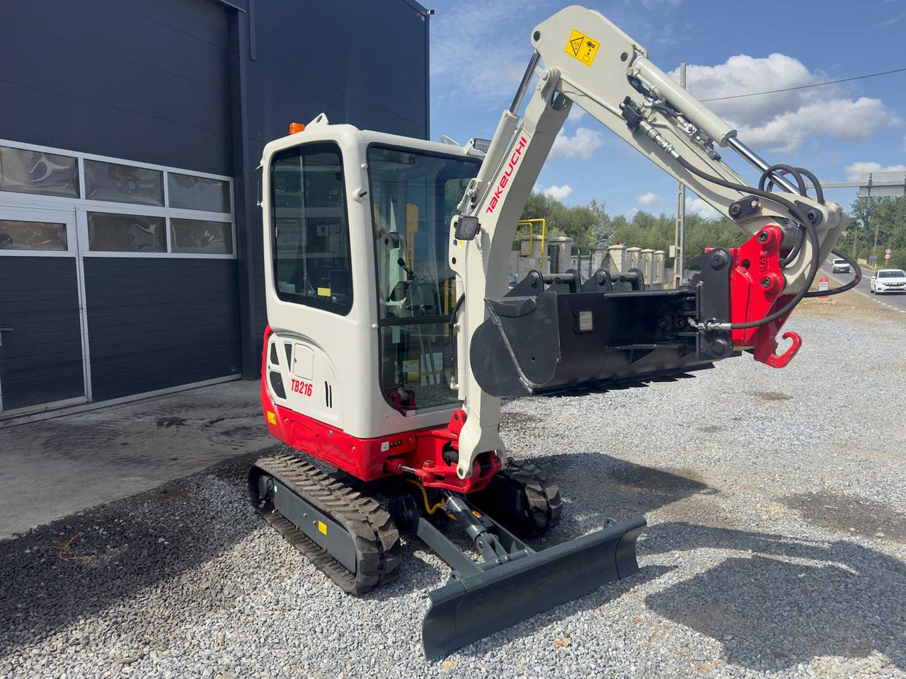 Takeuchi TB 216 - Mini ekskavatör: fotoğraf 4 Takeuchi TB 216 - Mini ekskavatör: fotoğraf 4