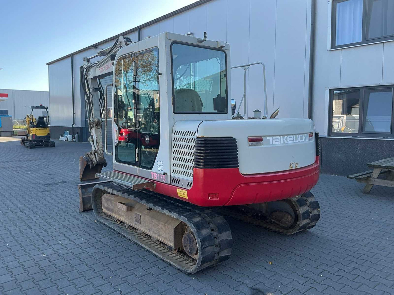 Takeuchi TB175 - Paletli ekskavatör: fotoğraf 2 Takeuchi TB175 - Paletli ekskavatör: fotoğraf 2