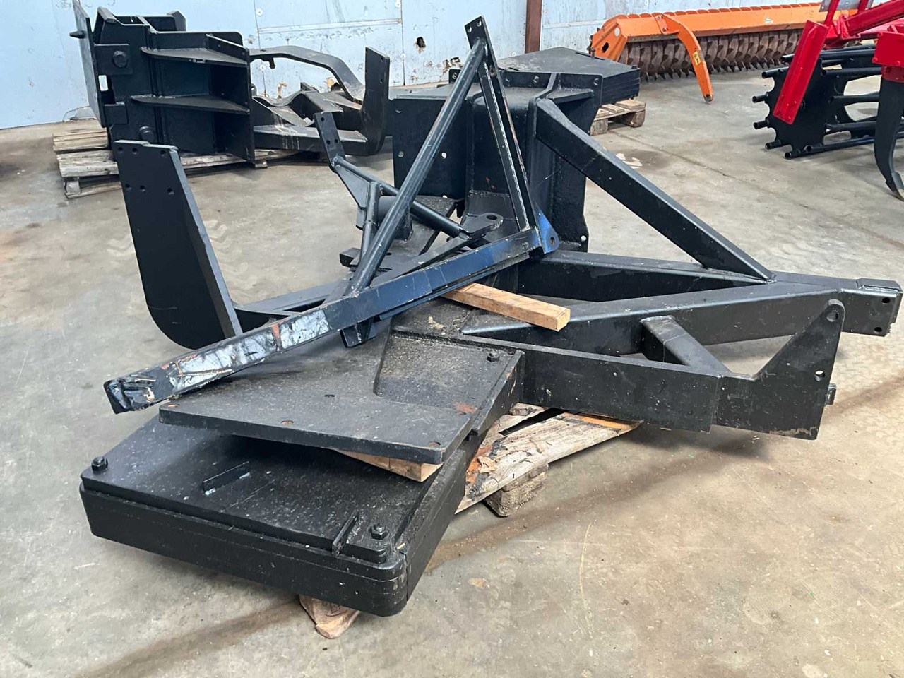 Herder substructure frame for John Deere 6020 series - Tarım araçları: fotoğraf 3 Herder substructure frame for John Deere 6020 series - Tarım araçları: fotoğraf 3