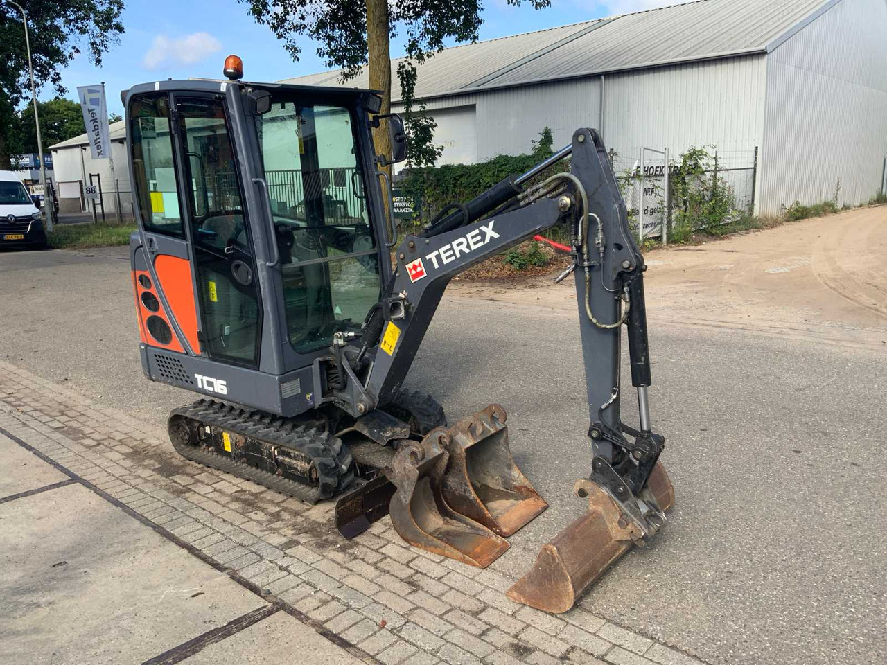 Terex TC16 - Paletli ekskavatör: fotoğraf 2 Terex TC16 - Paletli ekskavatör: fotoğraf 2