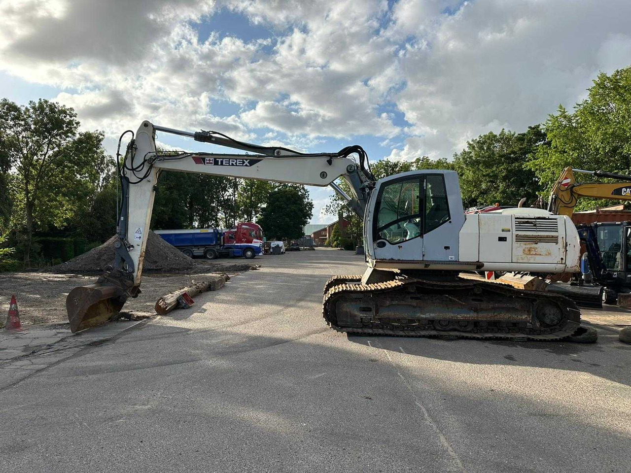 Terex TC240LC - Paletli ekskavatör: fotoğraf 3 Terex TC240LC - Paletli ekskavatör: fotoğraf 3